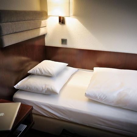 Hotel De France Wiesbaden City Extérieur photo