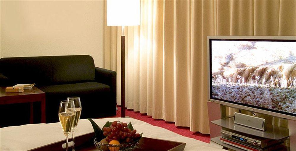 Hotel De France Wiesbaden City Extérieur photo
